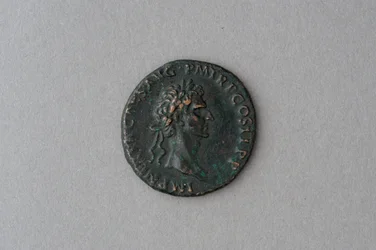 Como Moeda de Nerva (bronze)